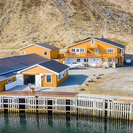 公寓 Fishermans Base Lofoten Bostad
